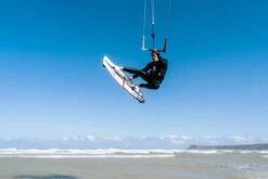 Reedin Space Agency Kiteboard -Verkauf Von Surfausrüstung 20230130 reedin DSC01222 brettsport