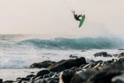 Ozone REO V6 9m² - Orange - *TESTKITE* -Verkauf Von Surfausrüstung 210307 OzoneReo RP8699 2 840x560 1