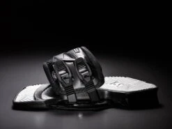 CARVED Boardset Pads & Straps Ultra -Verkauf Von Surfausrüstung Carved Customs Ultra Pads and Straps 20Ex9Tlg5z8vM9