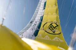 Flysurfer PEAK 5 -Verkauf Von Surfausrüstung FLYSURFER PEAK5 closeup 04 1920px bei brettsport de