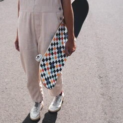 BTFL Gambler Skateboard Complete -Verkauf Von Surfausrüstung Gambler klein 1 von 1 bei brettsport de