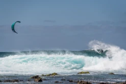 Ozone REO V6 9m² - Orange - *TESTKITE* -Verkauf Von Surfausrüstung Ozone Reo V6 bei brettsport de action4