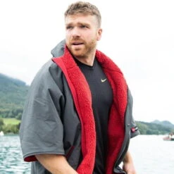 Red Paddle Co. Red Paddle Co Pro Change Jacket Short Sleeve -Verkauf Von Surfausrüstung ProChangeMensSSGrey 5 x800 bei brettsport de